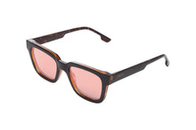 Cargar imagen en el visor de la galería, BOBBY BLACK TORTOISE BLUSH
